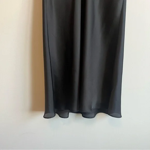 VICTORIAS SECRET Lace Trim Mini Slip Dress in Black - Picture 4 of 7